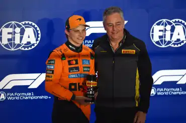 Piastri will start from pole position in the Qatar Sprint