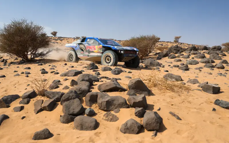 Lategan loses four hours in Stage 11 of the Dakar Rally, leaving Toyota with no chance of victory