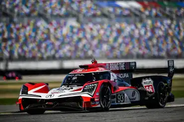 Cadillac #31 penalized and Acura inherits pole position at Daytona