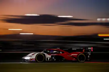 Porsche Penske remains in the lead after 12 hours at Daytona