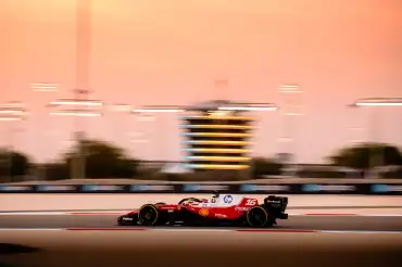 Verstappen criticizes 2026 F1 cars and compares them to Formula E