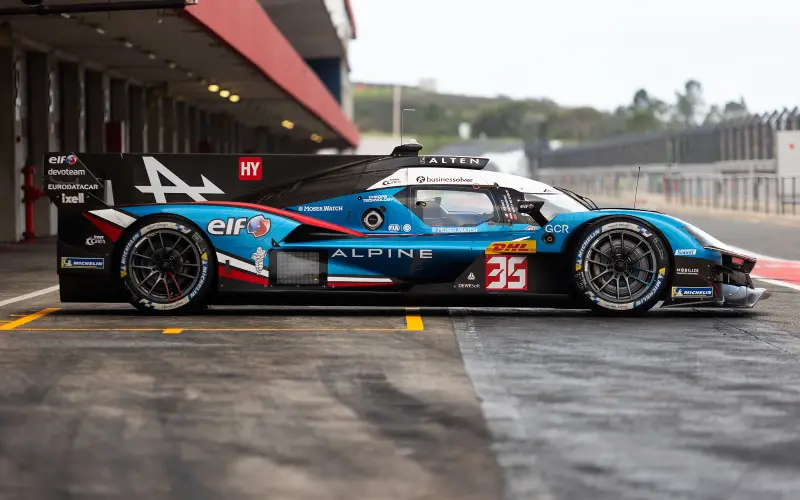 Alpine unveils its updated A424 for the 2026 WEC