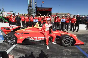 Malukas' first pole position in IndyCar qualifying in Phoenix