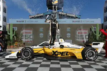 Newgarden wins IndyCar's Good Ranchers 250 in Phoenix