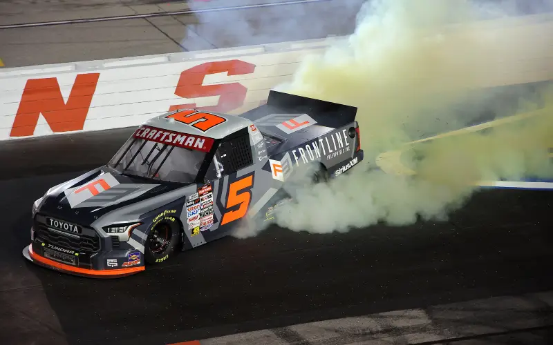 Heim beats Chastain at Darlington