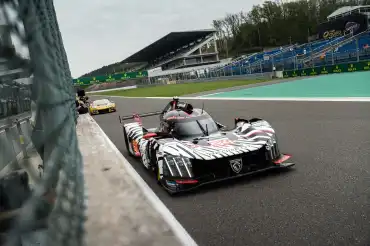 The 9X8 starts from pole position at Spa, Peugeot's first in the WEC Hypercar class