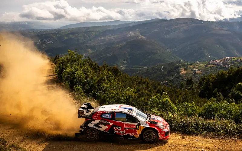 Ogier takes the lead in the Rally of Portugal on Friday