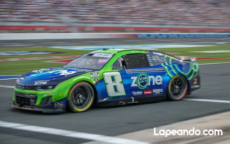 RCR is retiring Kyle Busch's No. 8 and he will race with the No. 33 in Charlotte