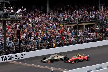 Felix Rosenqvist wins the Indianapolis 500