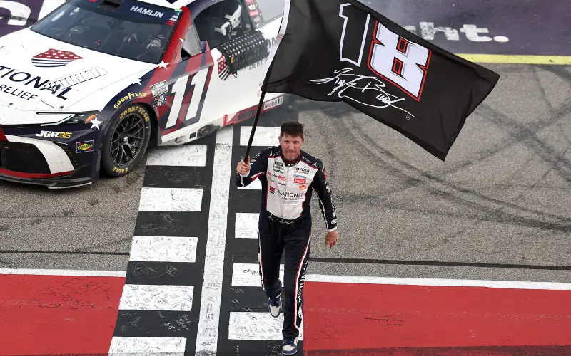 Hamlin ties Kyle Busch's record of 63 wins with another comeback victory at Michigan