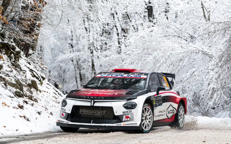 The FIA approves a 7,500-euro kit to allow Rally2 cars to compete in the top category in 2027