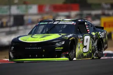 Shane van Gisbergen Wins the O'Reilly Series at Sonoma, and Zilisch Makes Two Comebacks to Finish Second