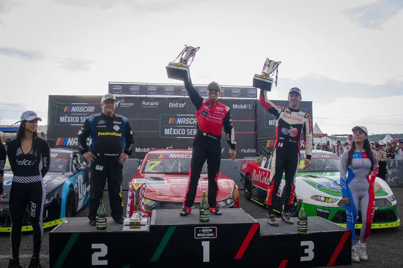 Xavi Razo Wins the Querétaro 140 and Claims His 11th Victory in NASCAR Mexico