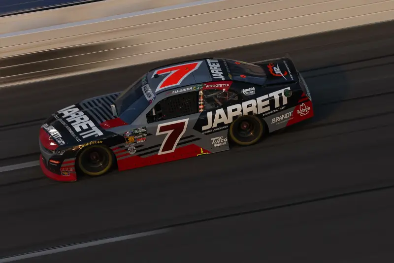 Justin Allgaier wins his sixth race of 2026 in Atlanta and secures the top spot in the Chase