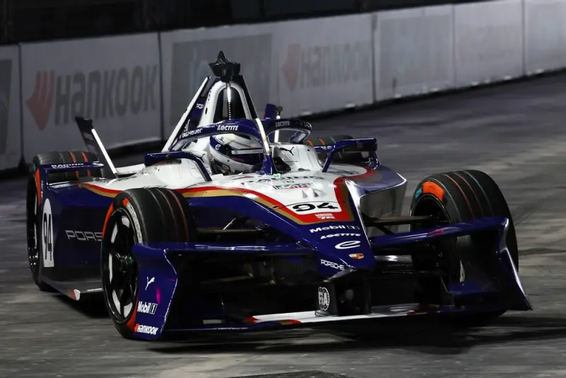 Pascal Wehrlein Wins in London Ahead of the Final Race of the Year